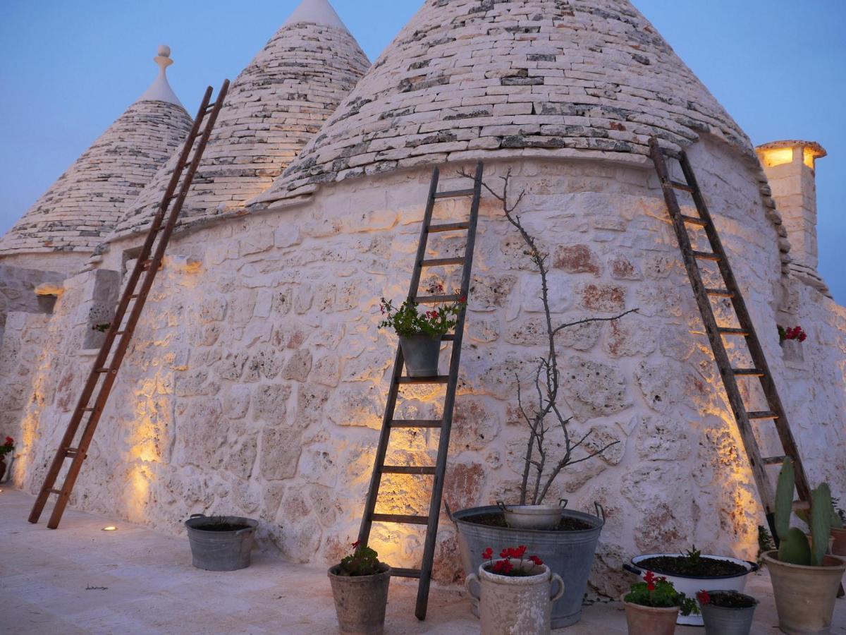 Trulli Terra Viva Villa อัลเบโรเบลโล ภายนอก รูปภาพ