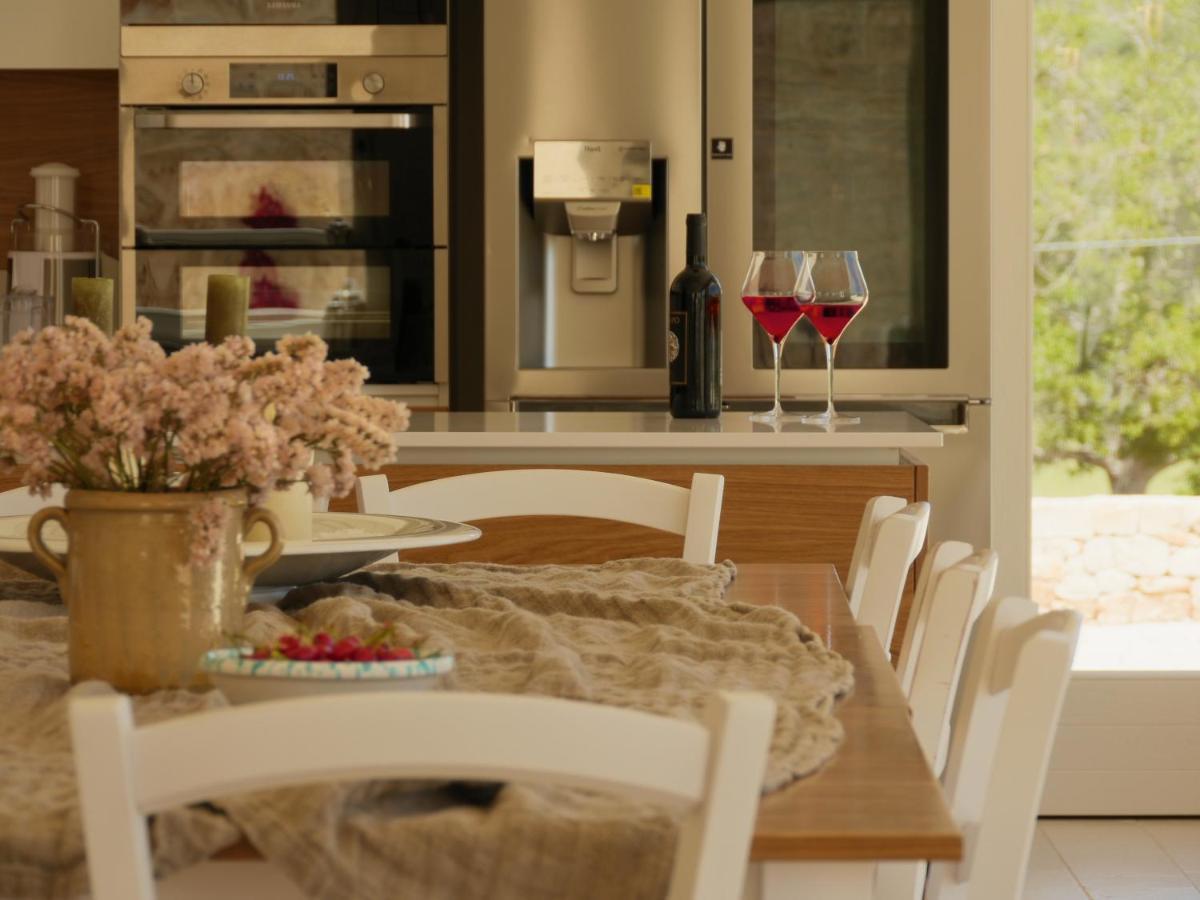 Trulli Terra Viva Villa อัลเบโรเบลโล ภายนอก รูปภาพ