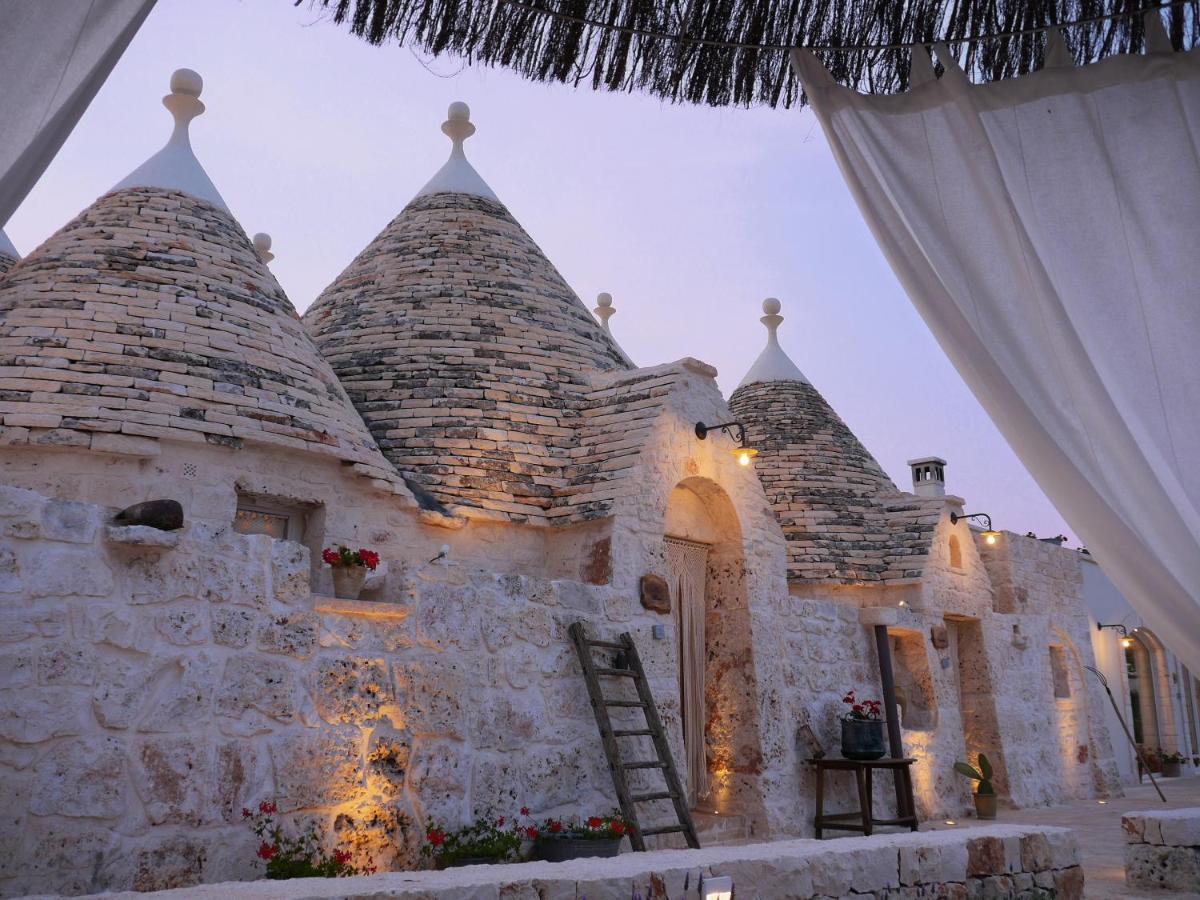 Trulli Terra Viva Villa อัลเบโรเบลโล ภายนอก รูปภาพ