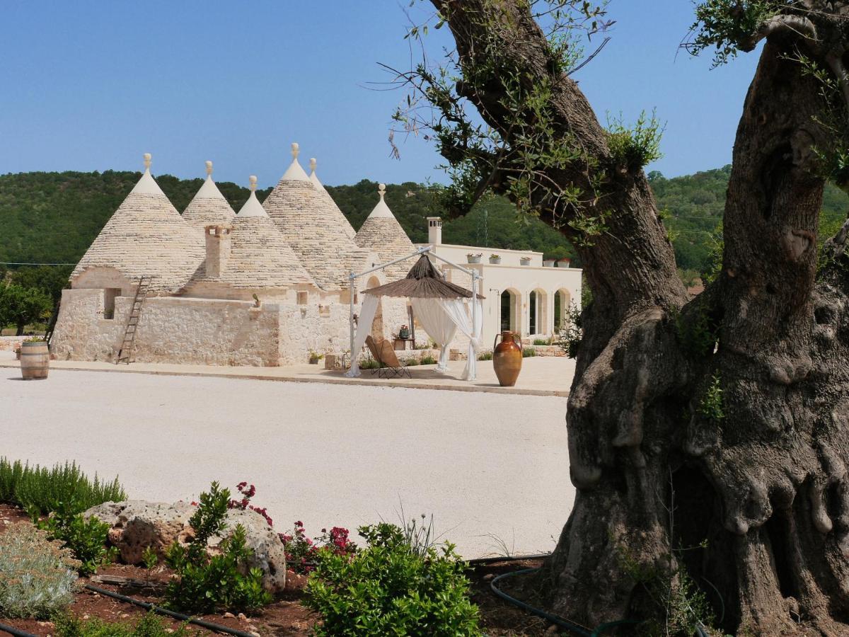 Trulli Terra Viva Villa อัลเบโรเบลโล ภายนอก รูปภาพ